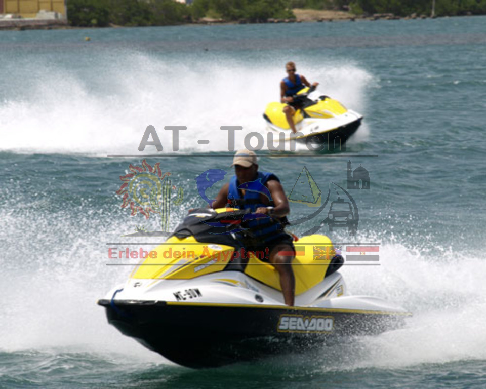 Ausflug Jetski fahren in Hurghada auf dem Roten Meer